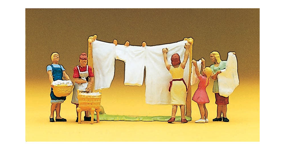 Preiser 10050 HO Scale Women Hanging Laundry Figures (5)