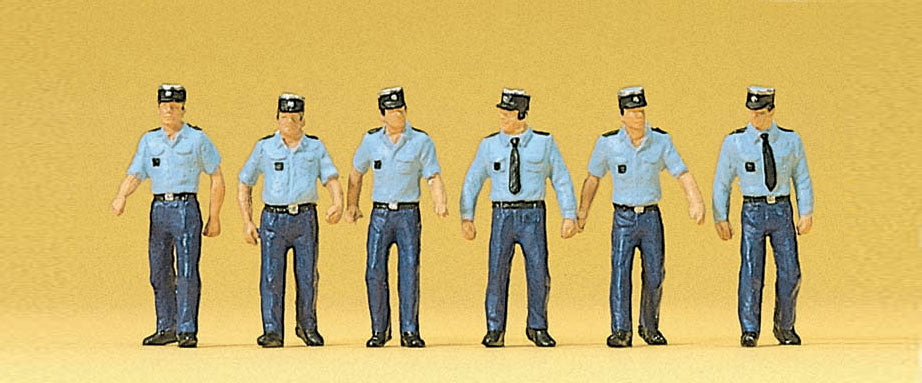 Preiser 10341 HO Scale French Policemen Figure Set