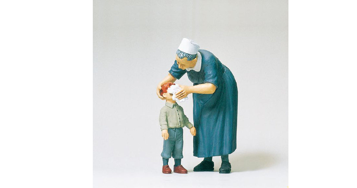 Preiser 45507 G Scale Protestant Sister with Child Figure