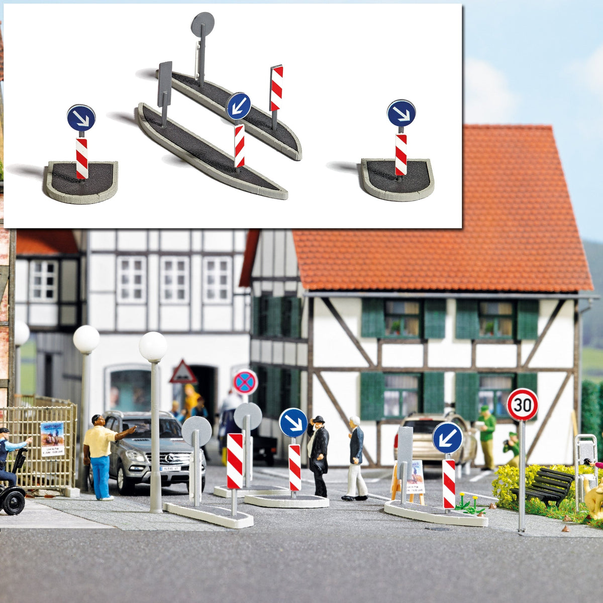 Busch 1111 HO Scale Traffic Islands w/Warning Signs Kit