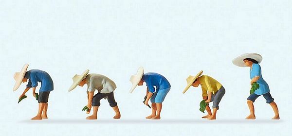 Preiser 10572 HO Scale Working People At The Rice Field #1