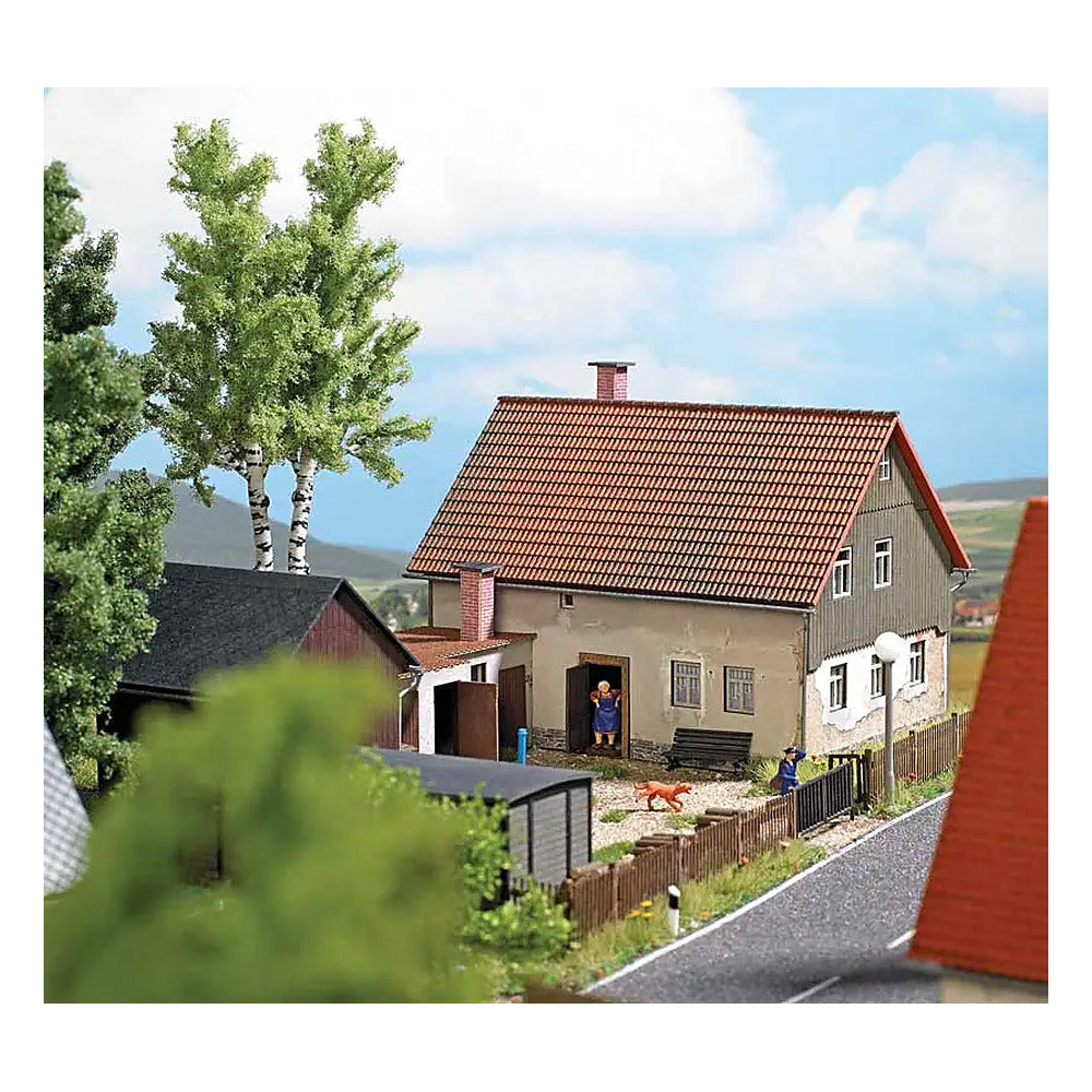 Busch 1909 HO Scale Weathered House with Addition -- Laser-Cut Kit