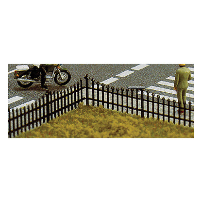 Busch 6017 A Scale Fence & Wall Assortment - Kit (Plastic)