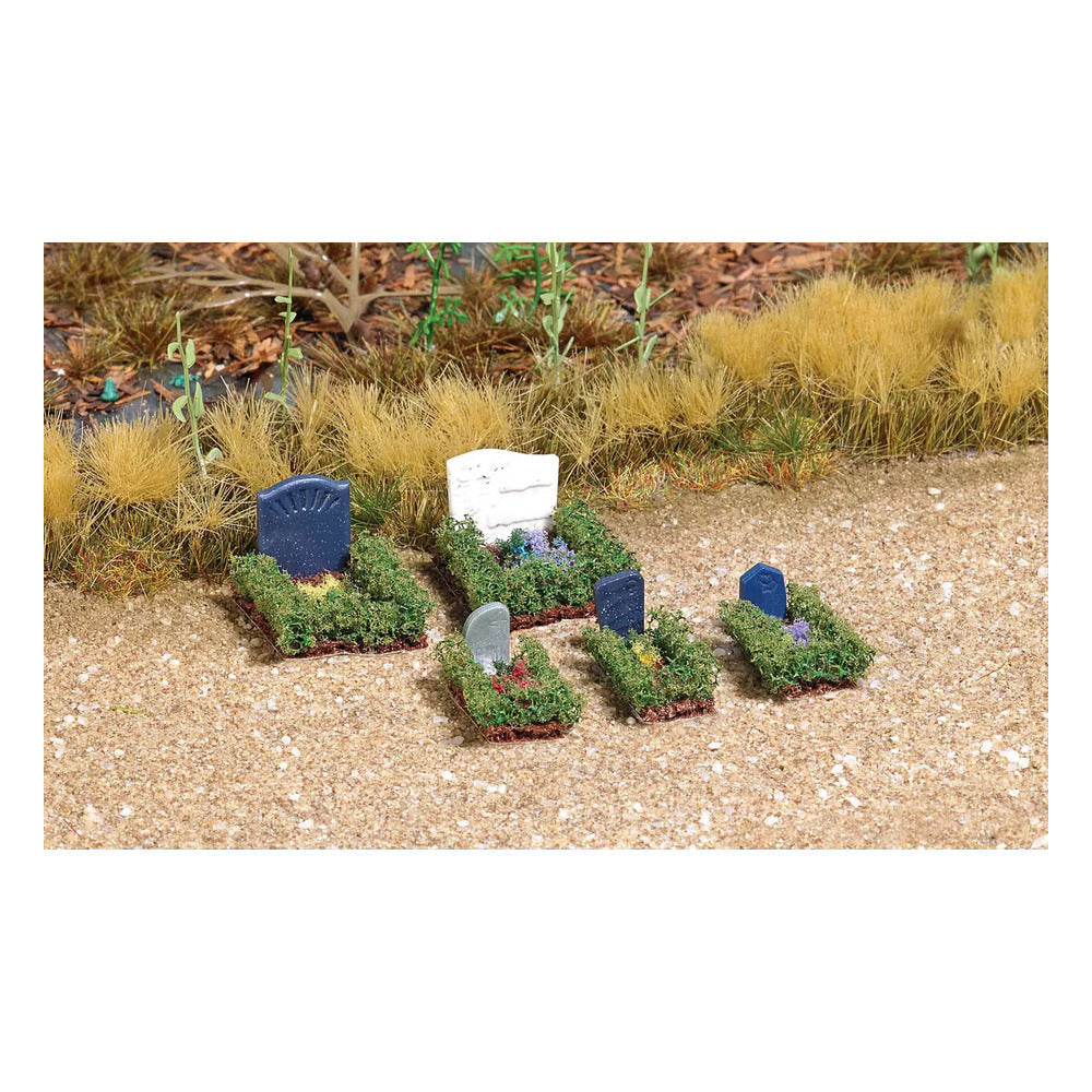 Busch 7686 HO Scale Complete Miniature Scene -- Graves, Boxwood Hedges (5)