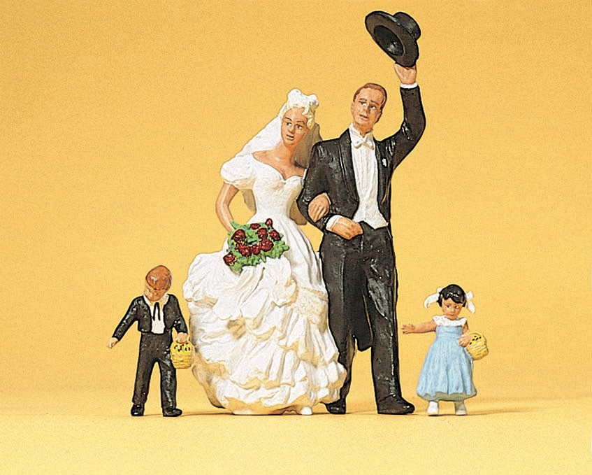Preiser 45041 G Scale Bride, Groom, Ring Bearer & Flower Girl