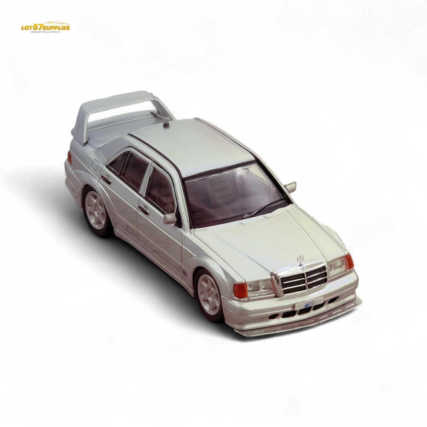 (Pre-Order) Inno64 Mercedes Benz 190E - Silver 1:64