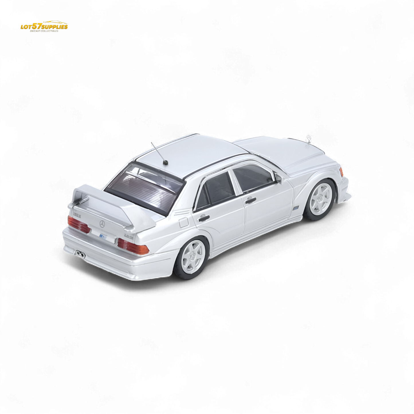 (Pre-Order) Inno64 Mercedes Benz 190E - Silver 1:64