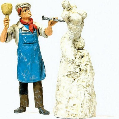 Preiser 44901 G Scale Working People Sculptor Working on Sculpture