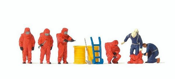 Preiser 10730 HO Scale Working People Firemen in Red Hazmat Suits