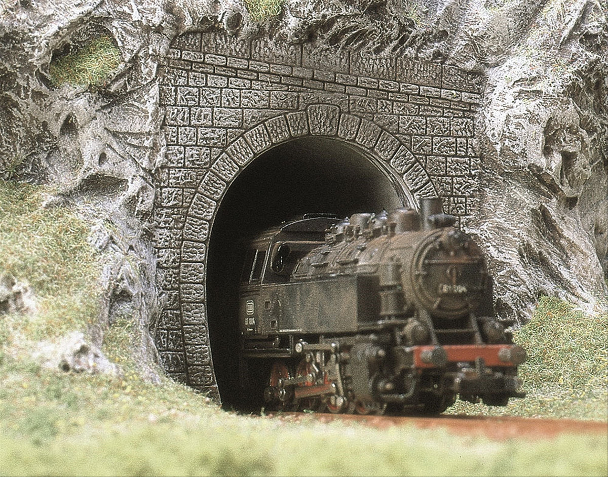 Busch 8190 N Scale Single-Track Cut-Stone Tunnel Portals, pkg(2)