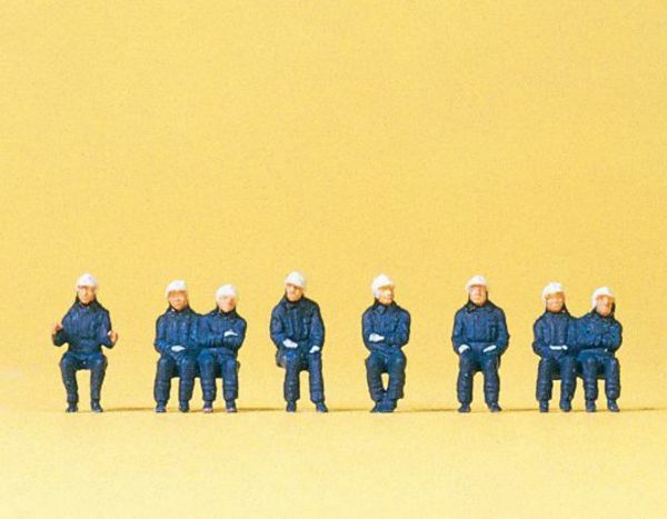Preiser 79172 N Scale Emergency Workers Seated Firemen
