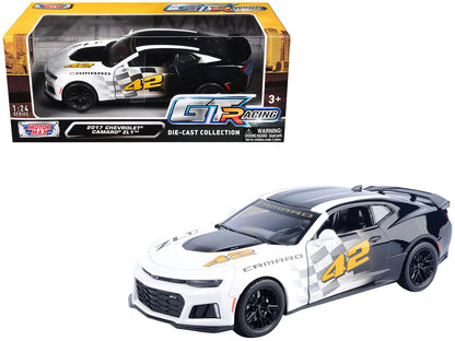 2017 Chevrolet Camaro ZL1 #42 Black and White "GT Racing" Series 1/24 Diecast Model Car by Motormax  free shipping USA