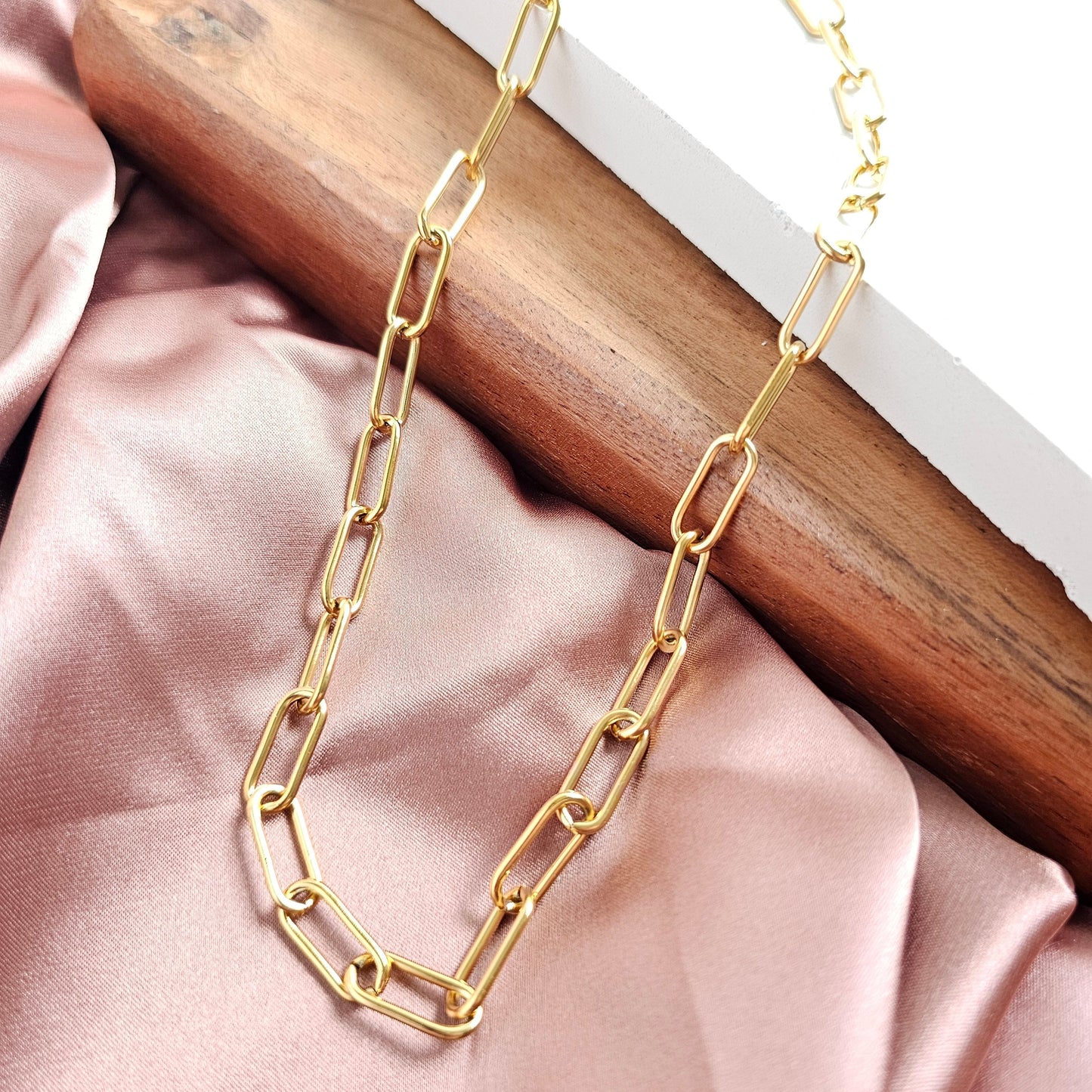 Luxe Gold Chunky Paper Clip Chain - 20" by Spiffy & Splendid