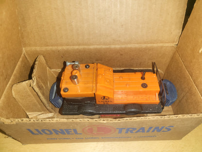 LIONEL 50 SECTION GANG CAR, 54-64 VARATION (C) BLUE BUMPERS, ROTATING OLIVE MAN AND FIXED BLUE MEN, OFF-CENTER HORN