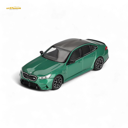 (Pre-Order) Mini-GT BMW M5 (G90) Isle of Man Green Metallic #1086- 1:64