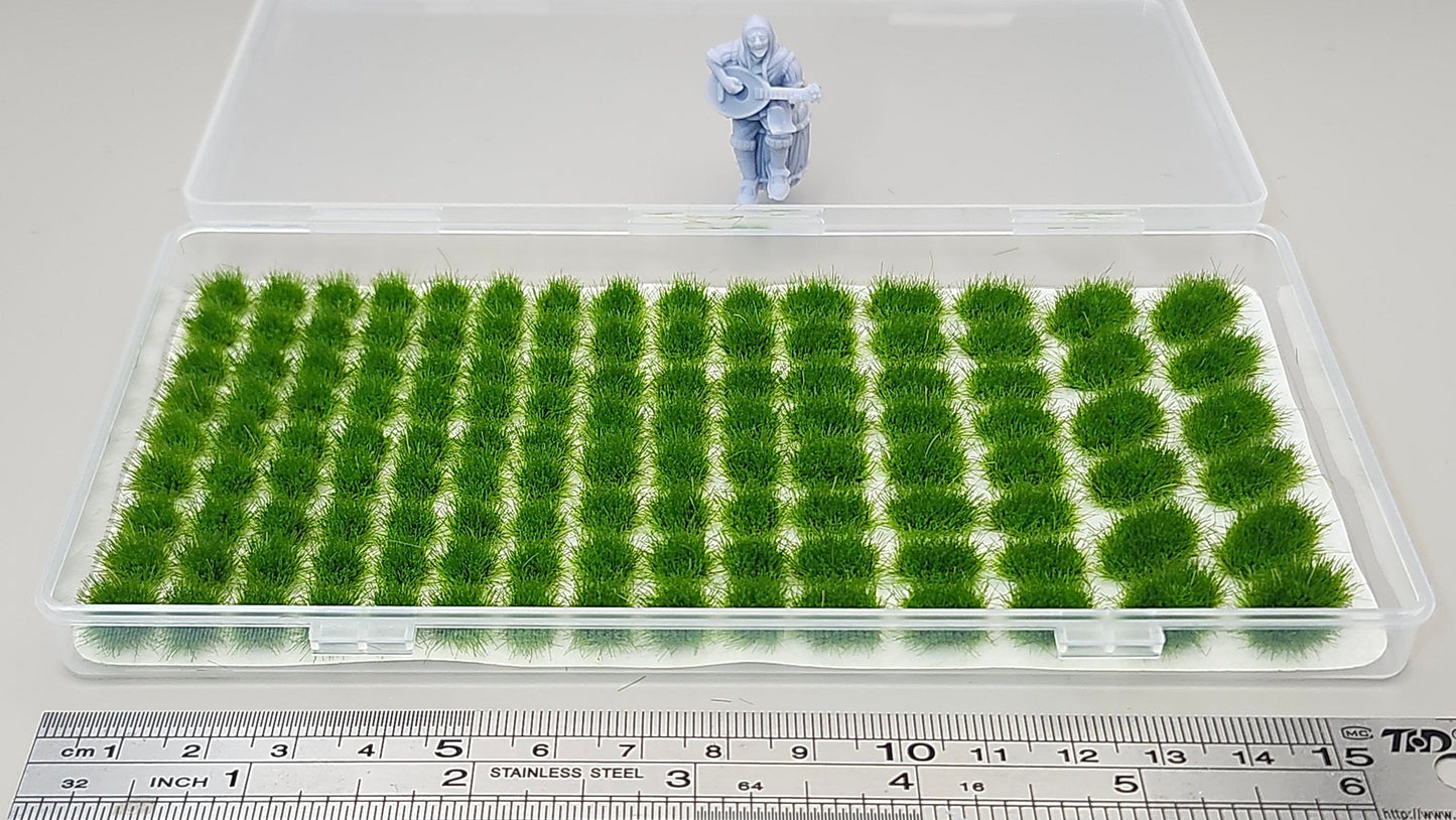 JHT - Spring Green Model Grass Clusters - Self Adhesive Grass Tufts - 5mm height x 8/10mm round, 8x12mm/10x15mm oval base