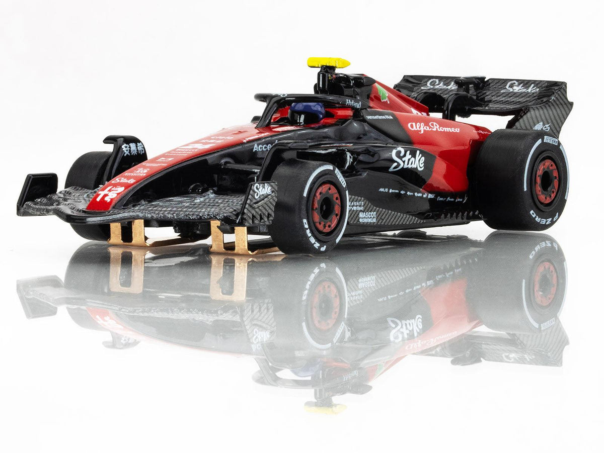 AFX 22084 2023 Alfa Romeo F1 Valterri Bottas #24 HO Slot Car Formula 1 AFX22084