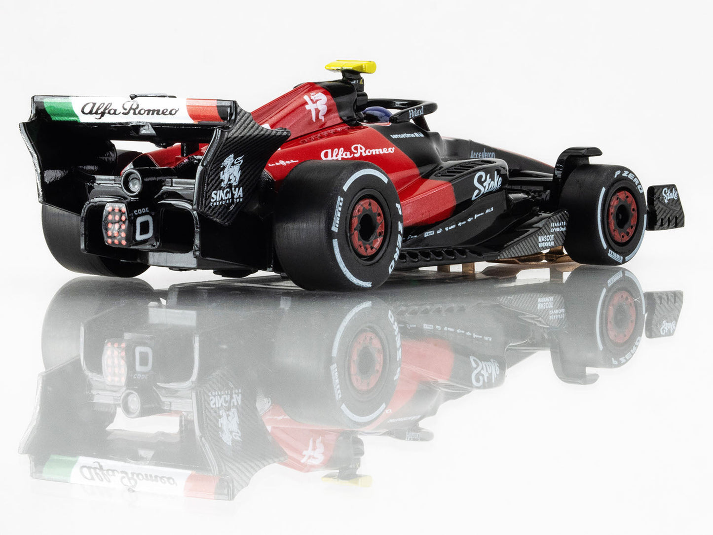 AFX 22084 2023 Alfa Romeo F1 Valterri Bottas #24 HO Slot Car Formula 1 AFX22084