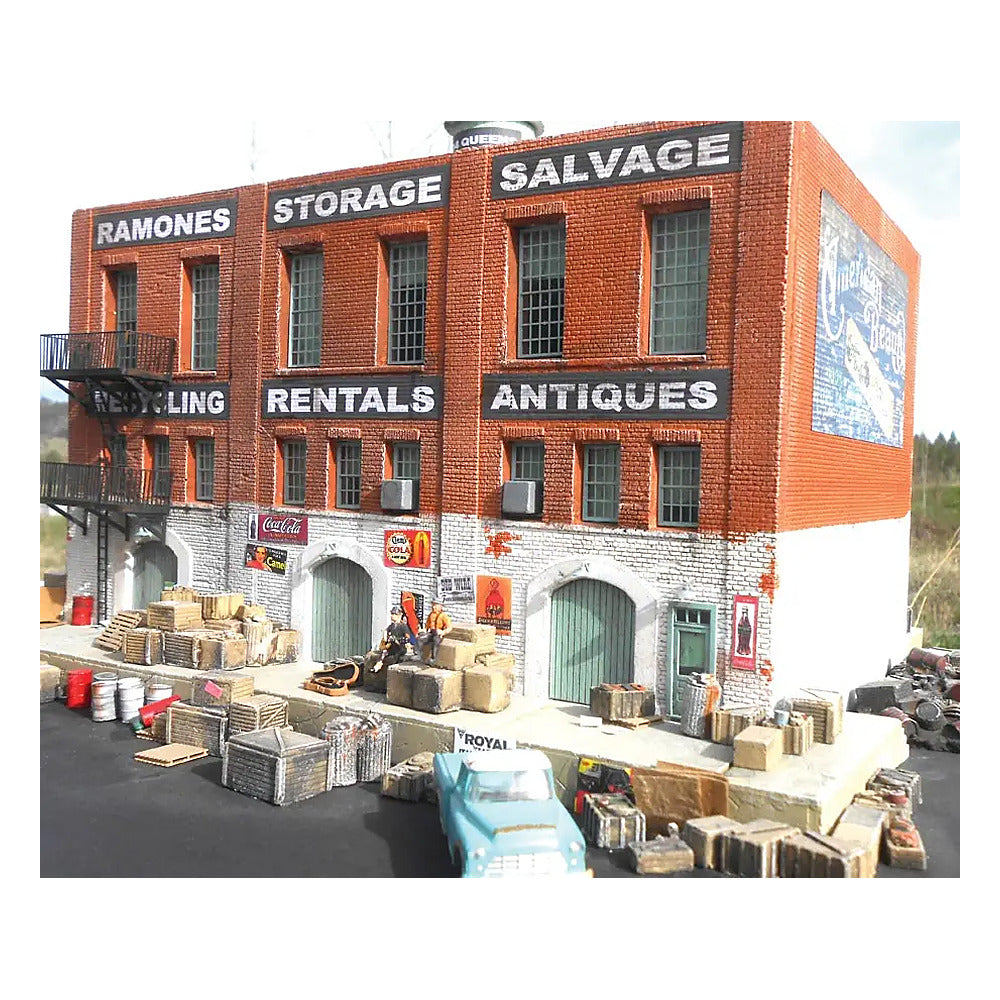 Downtown Deco 1073 HO Scale Ramones Storage and Salvage -- Cast Hydrocal Kit