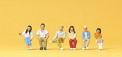 Preiser 10297 HO Scale Spectators Seated Youths