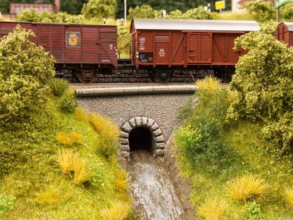 Noch 58296 HO Scale Concrete Tunnel-Style Culvert, 8 x 4.3 cm