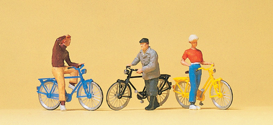 Preiser 10515 HO Scale Cyclists at Railroad Crossing Figures