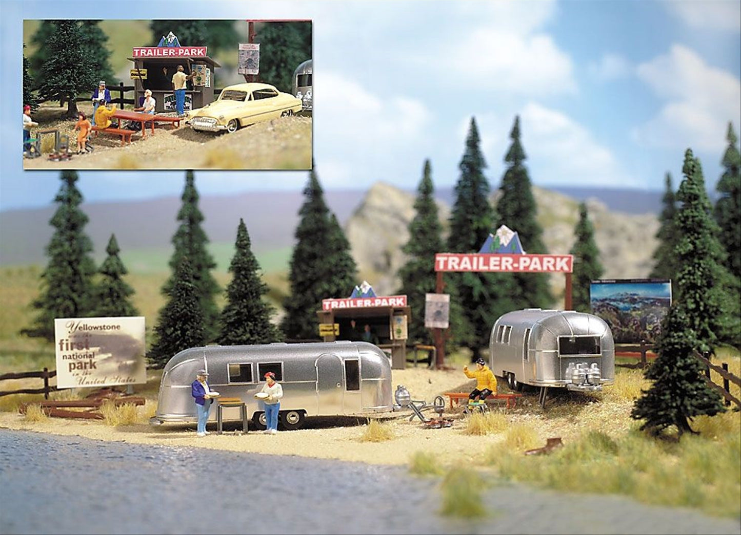Busch 1054 HO Scale Trailer Park Scene Kit w/2 Airstream Trailers