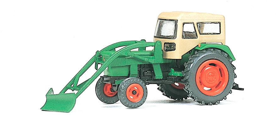 Preiser 17924 HO Scale Deutz D 6206 Tractor w/Snow Plow Kit
