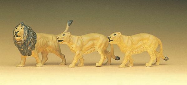 Preiser 20379 HO Scale Animals Lions (1 Male, 2 Females)