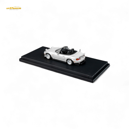 Microturbo Custom MX5 Rocket Bunny - Metallic White 1:64