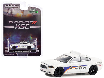 2014 Dodge Charger White "Kennedy Space Center (KSC)" Security Patrol "Hobby Exclusive" Series 1/64 Diecast Model Car by Greenlight  free shipping USA