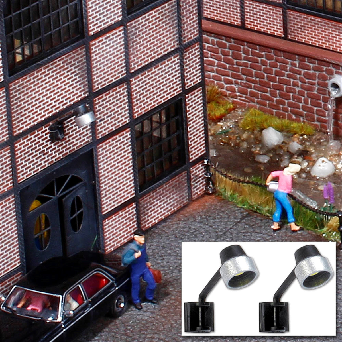 Busch 4129 HO/TT Scale Wall-Mount Lights, Yellow LED pkg(2)