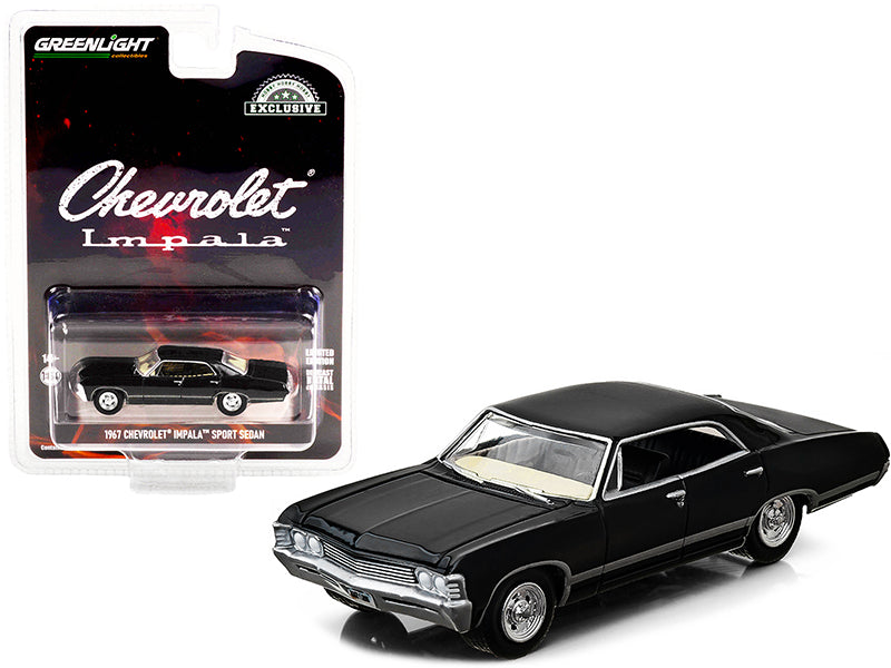 1967 Chevrolet Impala Sport Sedan Tuxedo Black "Hobby Exclusive" 1/64 Diecast Model Car by Greenlight  free shipping USA