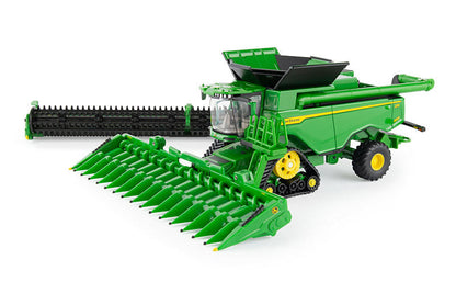 Ertl 45747 1/64 Scale John Deere X9 1100 Combine