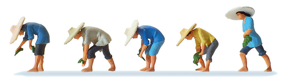 Preiser 10572 HO Scale At the Rice Field #1 Figure Set