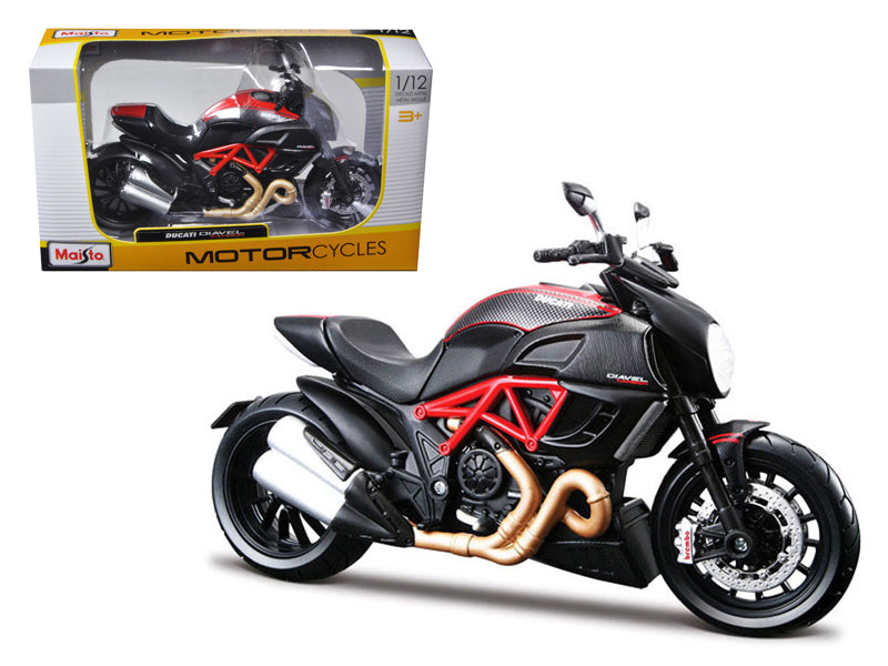 Ducati Diavel Red and Carbon 1/12 Diecast Motorcycle Model by Maisto  free shipping USA