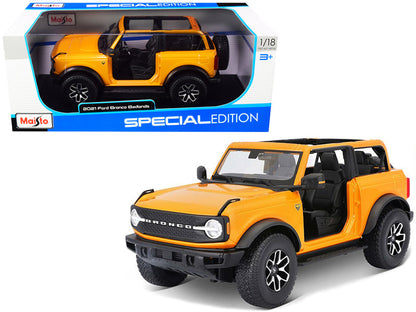 2021 Ford Bronco Badlands Orange Metallic "Special Edition" 1/18 Diecast Model Car by Maisto  free shipping USA