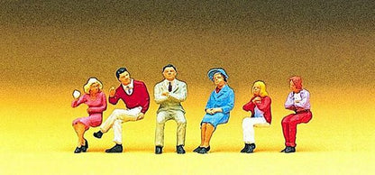 Preiser 10096 HO Scale Pedestrians Seated #2