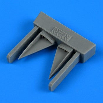 Quickboost 32267 1/32 RF4C Phantom II Vertical Tail Air Inlet for RVL