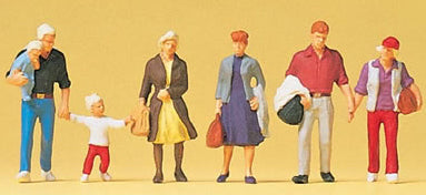Preiser 10517 HO Scale Pedestrians Walking Travelers #2 pkg(6)