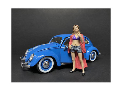 "Partygoers" Figurine VIII for 1/24 Scale Models by American Diorama  free shipping USA