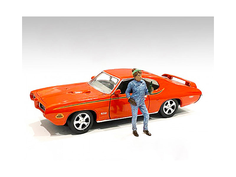 Retro Female Mechanic IV Figurine for 1/24 Scale Models by American Diorama  free shipping USA