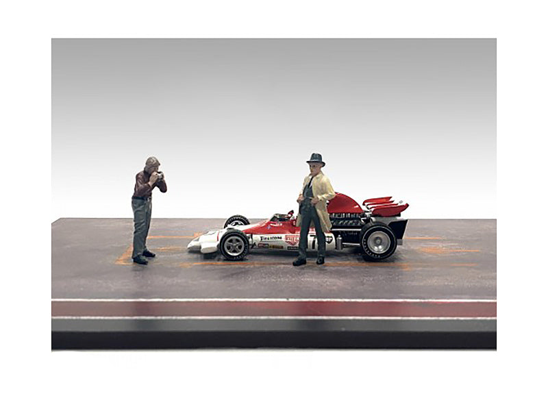 "Race Day" Two Diecast Figures Set 3 for 1/43 Scale Models by American Diorama  free shipping USA