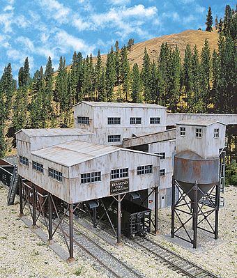 Walthers Cornerstone 4046 HO Diamond Coal Corporation Kit