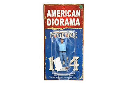Camera Crew Figure II "Crew Holding Reflector" For 1:24 Scale Models by American Diorama