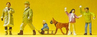 Preiser 10310 HO Scale Pedestrians Krause Family In Winter