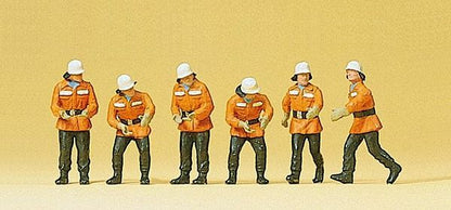 Preiser 10242 HO Scale Firemen In Action pkg(6)