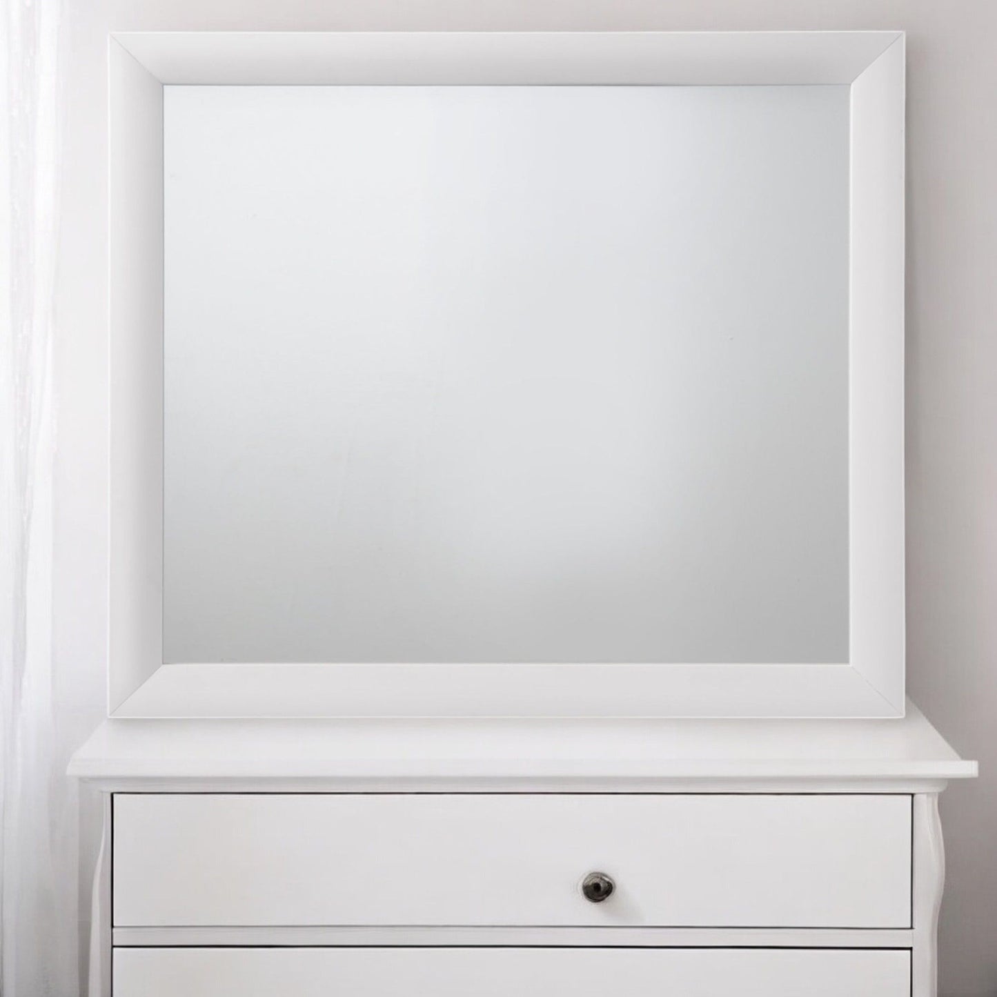 Ireland - Contemporary Design Mirror by Couch.com