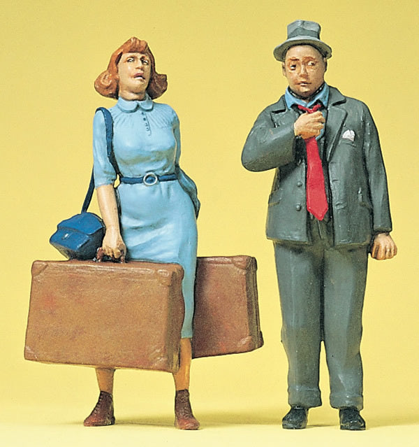 Preiser 45118 G Scale Standing Travellers Figure Set