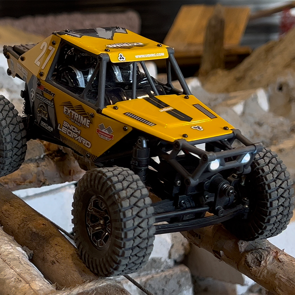 UDIRC Snow Leopard UCX2405PRO 1/24 4WD Brushless RTR RC Rock Crawler